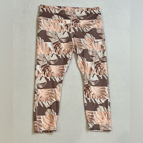 NWT Nike Tropical Print High Rise Crop Leggings - Size XL - Picture 1 of 12